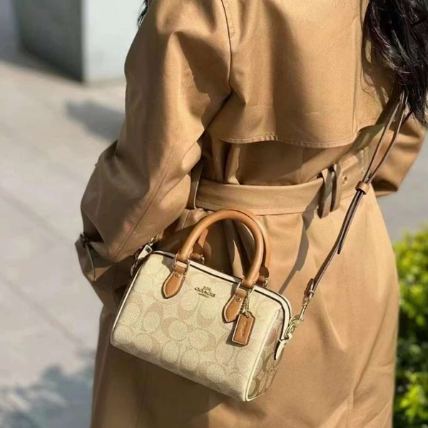 کیف صندوقی کوچ (Coach) - Image 6