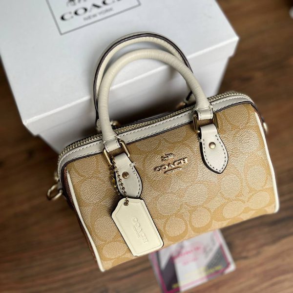 کیف صندوقی کوچ (Coach) - Image 5