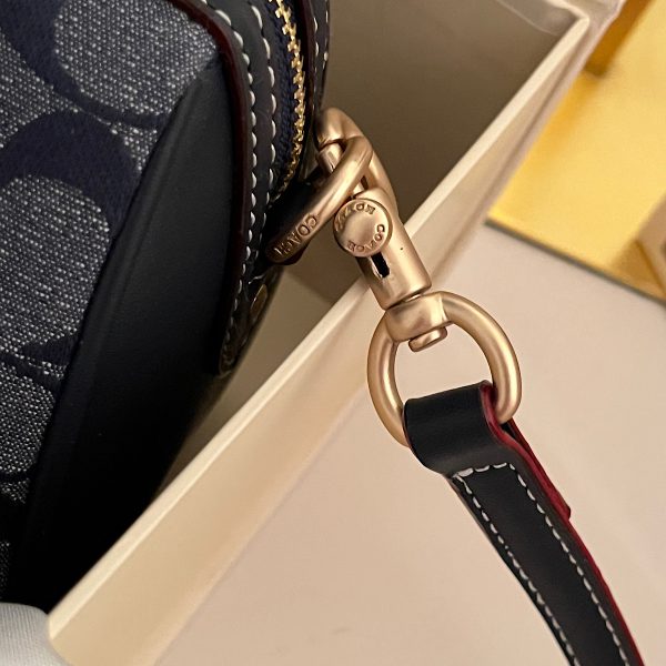 کیف کوچ صندوقی Coach Rowan bag - Image 5