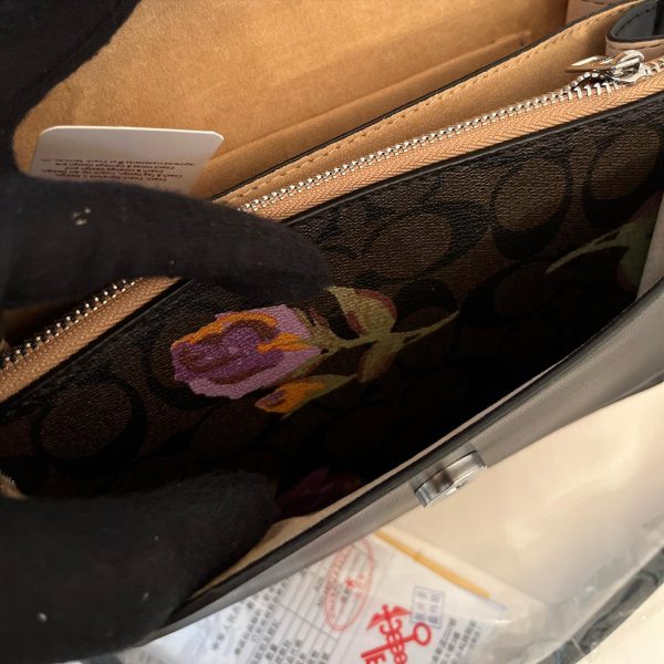 کیف لیمیتد ادیشن کوچ (Coach) - Image 5