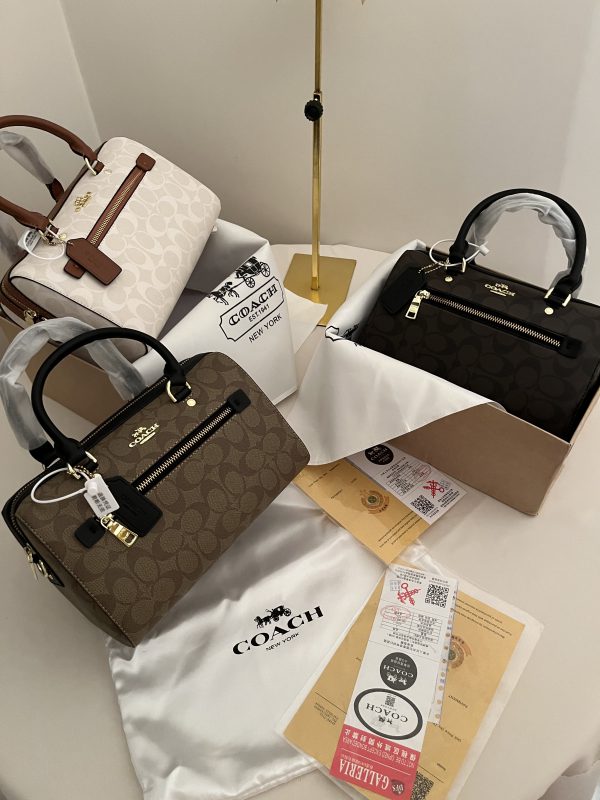 کیف مدل صندوقی کوچ (COACH)