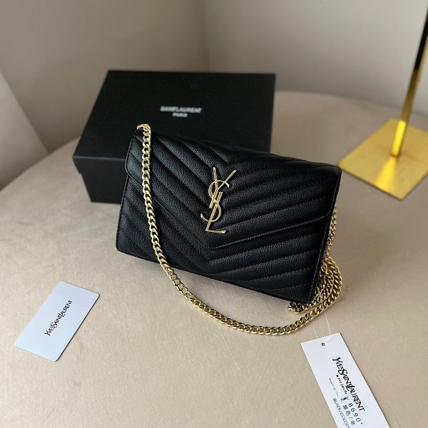 کیف ایوسن لورن (Yves Saint Laurent)