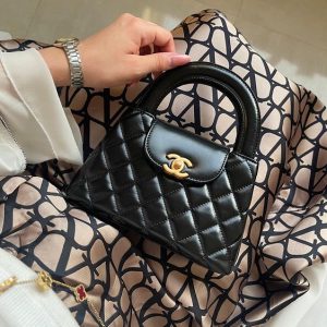 کیف شنل (Chanel Kelly Black Bag)