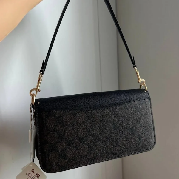 کیف کوچ (Morgan Shoulder Signature Bag ) - Image 3