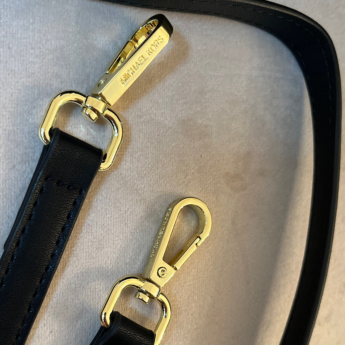 کیف مایکل کورس(Michael Kors mercer crossbody bag ) - Image 4
