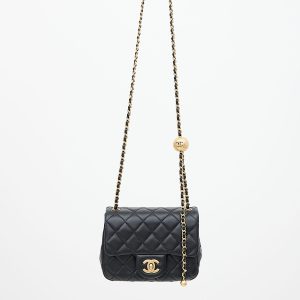 کیف شنل (CHANEL CLASSIC FLAP PEARL CRUSH BALL)