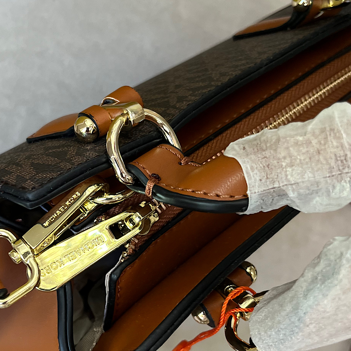 کیف مایکل کورس (Michael Kors Women's Marilyn Satchel) - Image 6