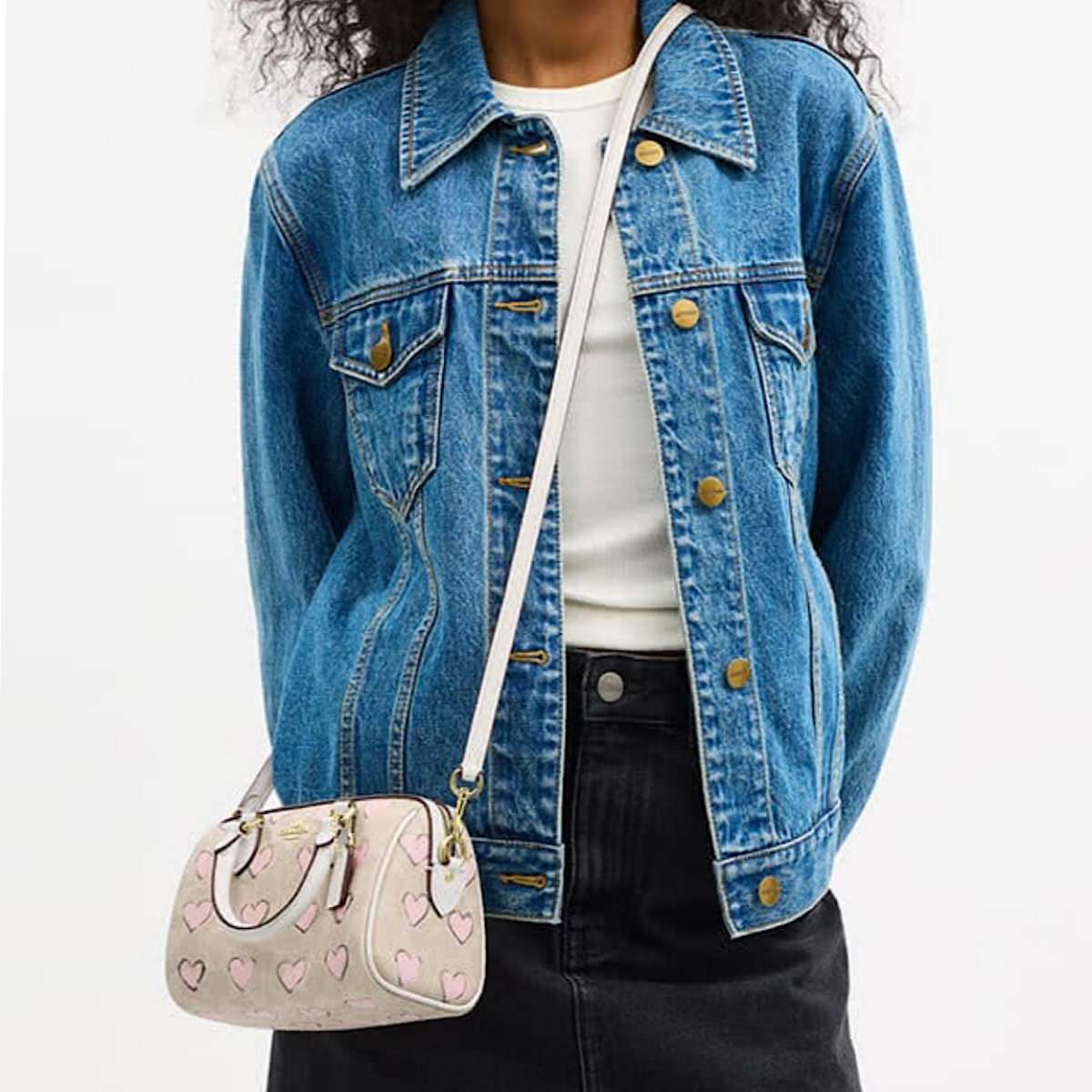 کیف کوچ لیمیتد ادیشن Coach Rowan Crossbody Bag with pink heart - Image 8
