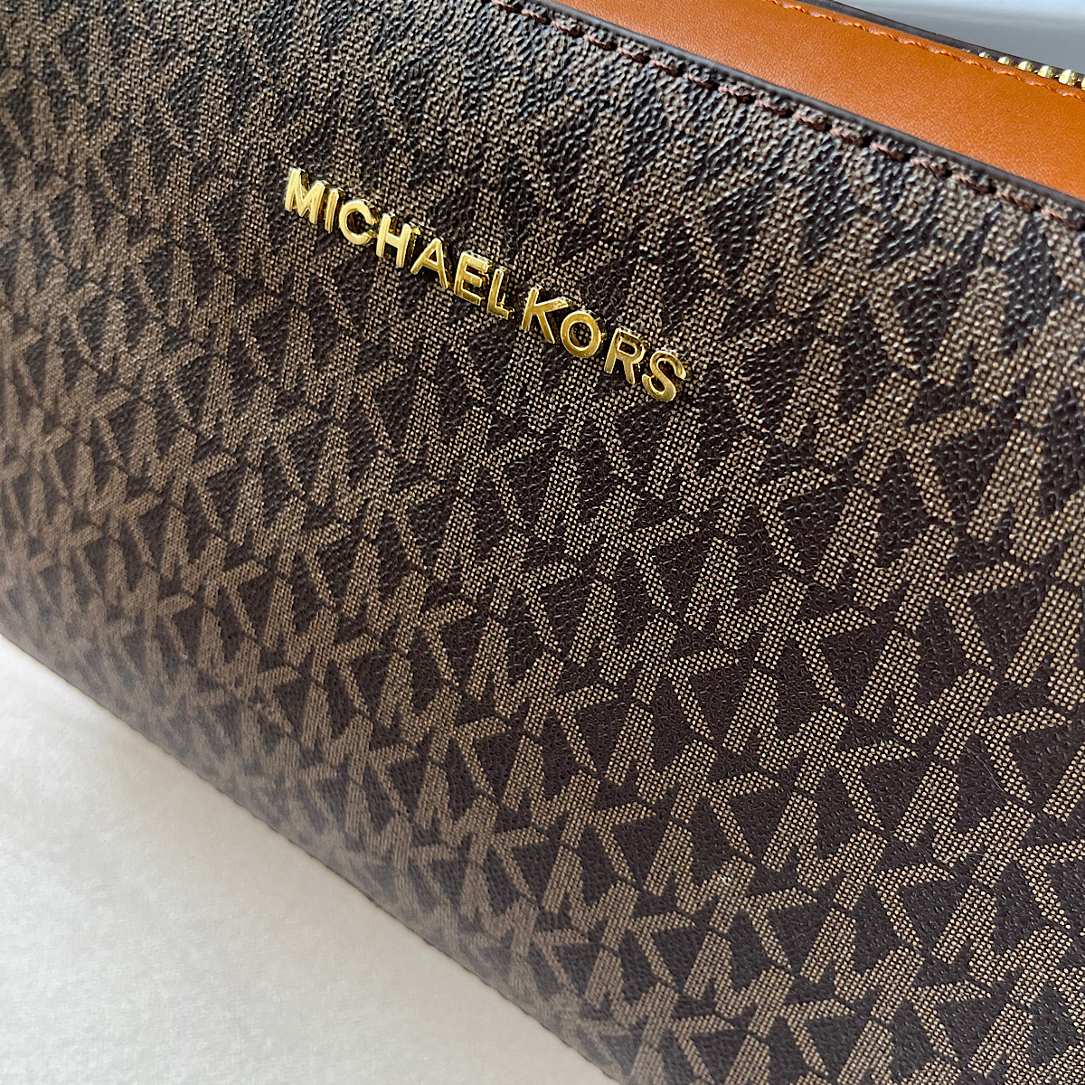 کیف مایکل کورس michael korse jet set M Crossbody bag - Image 6