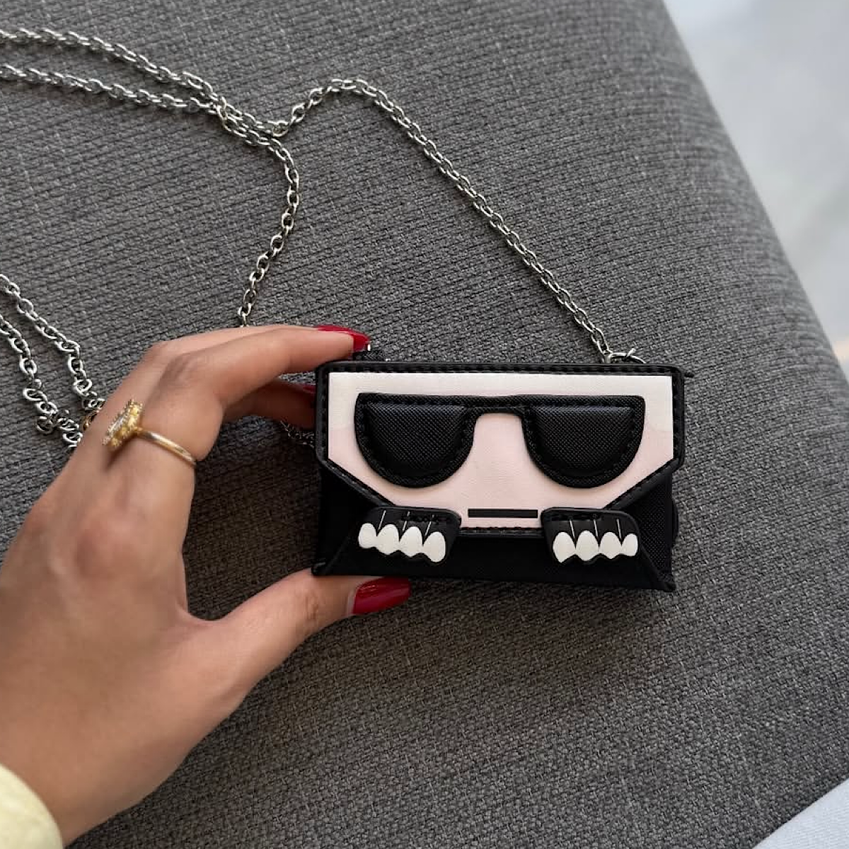 کیف برند کارل لاگرفلد Karl lagerfeld crossbody wallet card holder - Image 2