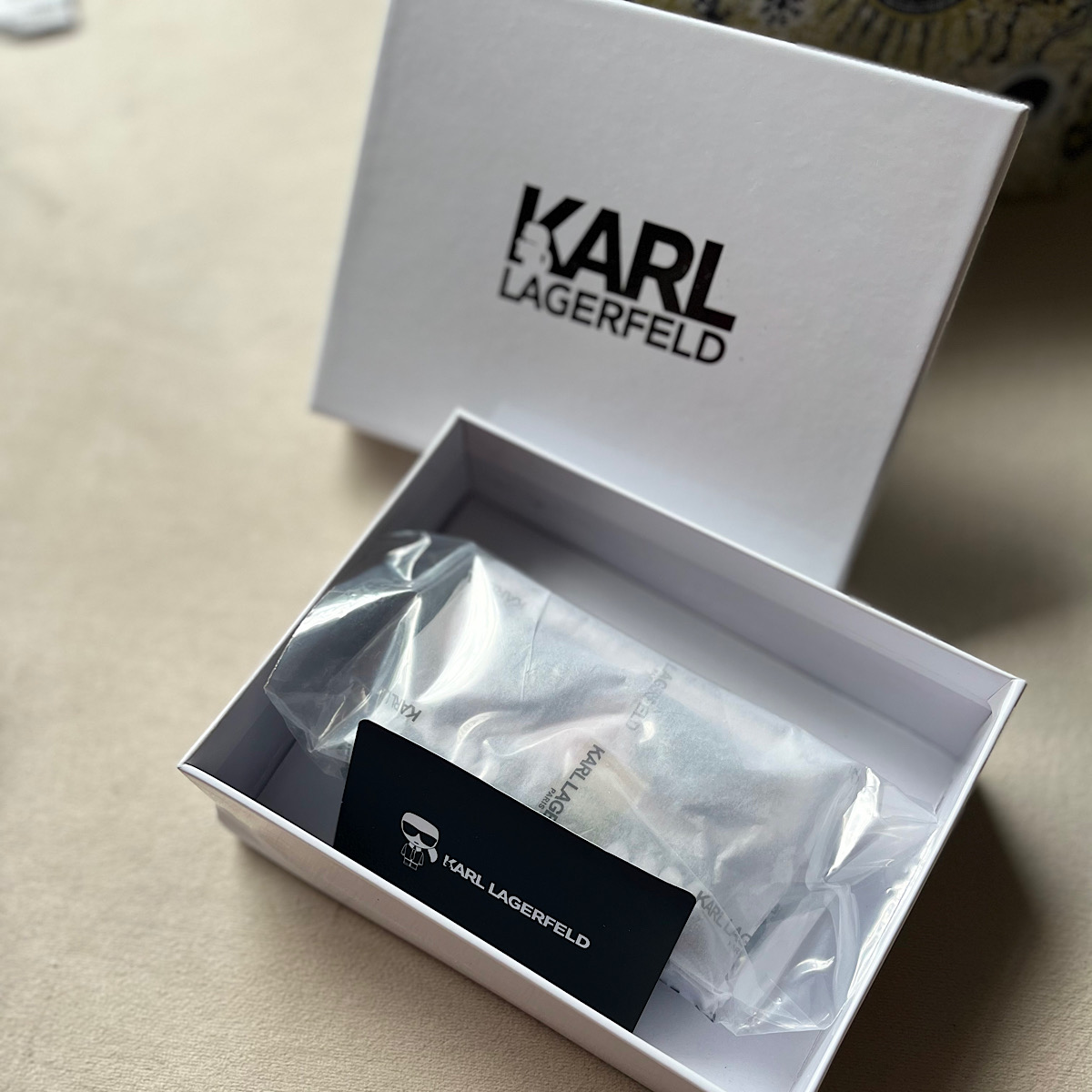 کیف برند کارل لاگرفلد Karl lagerfeld crossbody wallet card holder - Image 3