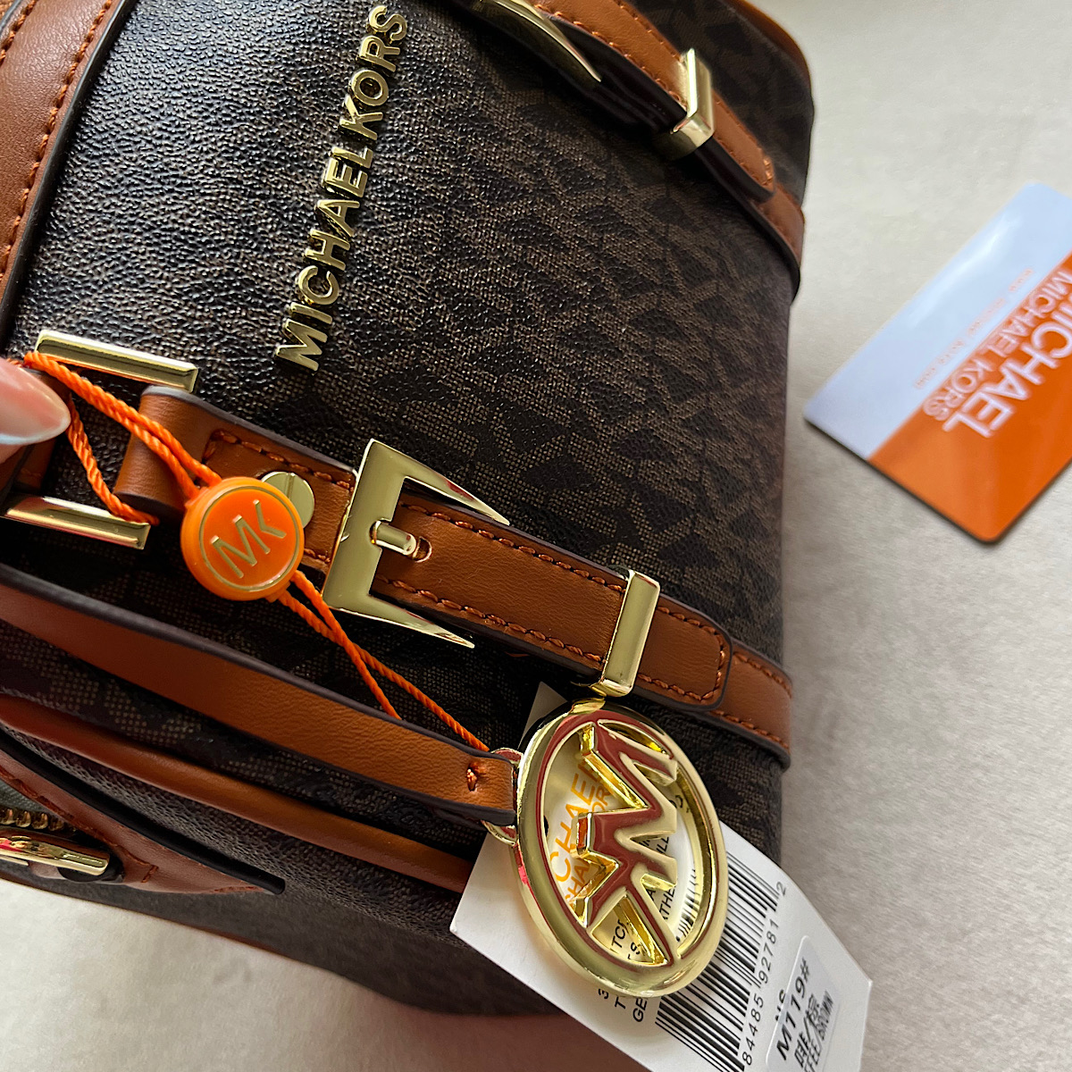 کیف مایکل کورس Michael Kors Duffle Crossbody Bag - Image 2