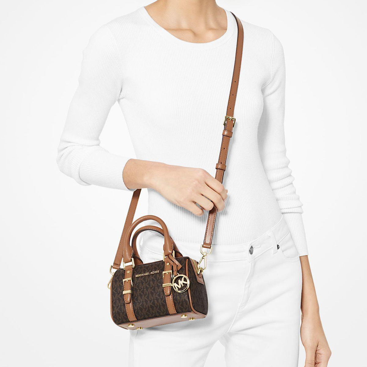 کیف مایکل کورس Michael Kors Duffle Crossbody Bag - Image 8