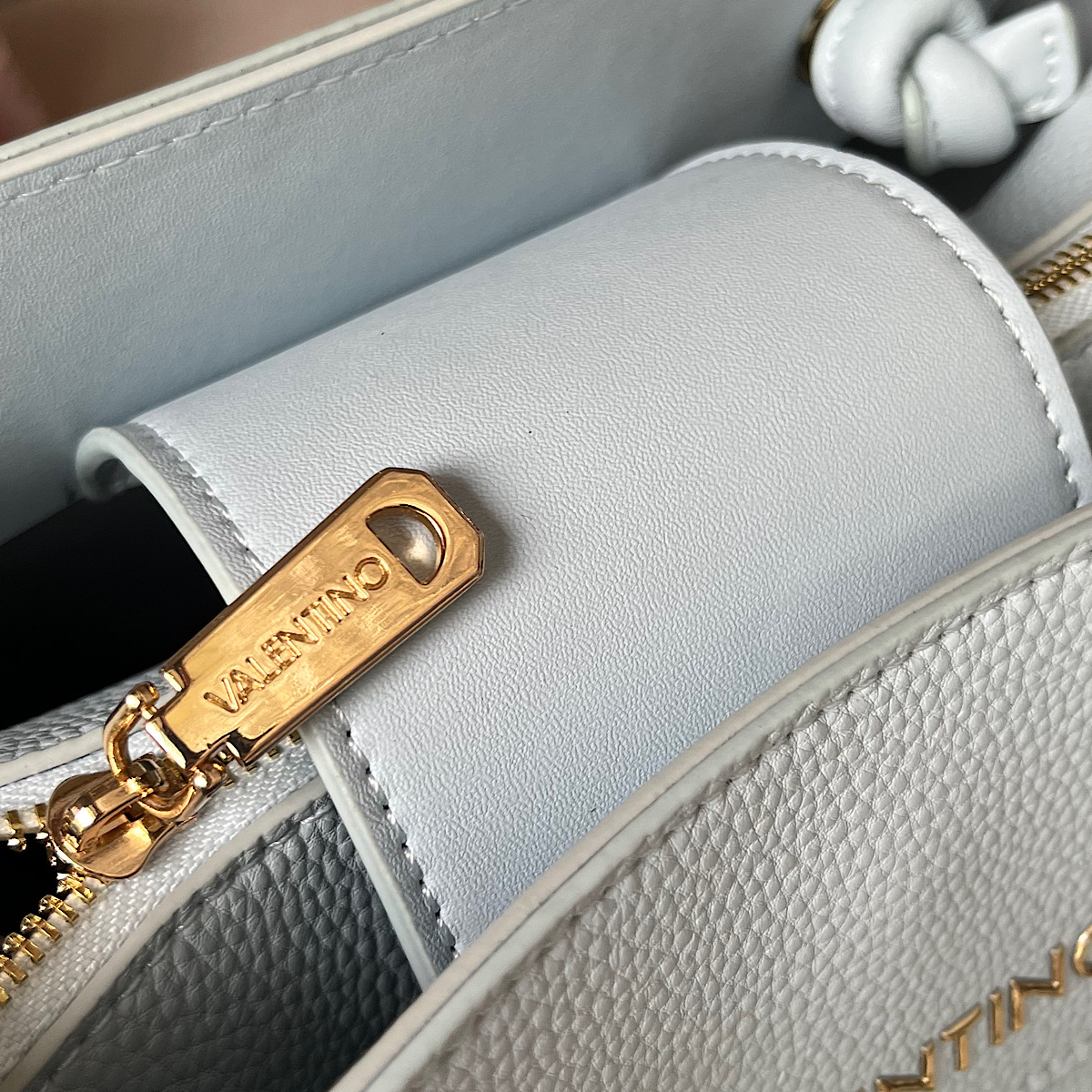 کیف ولنتینو Valentino Alexia women bag - Image 4