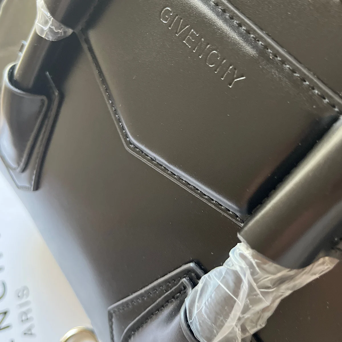 کیف جیوانچی Givenchy Antigona Lock bag - Image 3