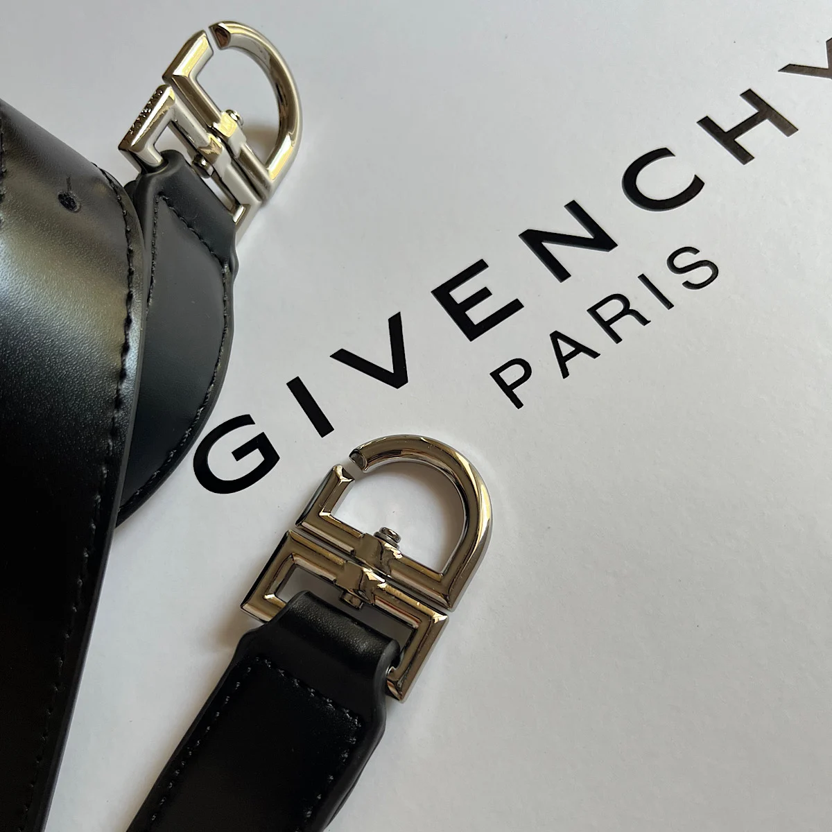 کیف جیوانچی Givenchy Antigona Lock bag - Image 2