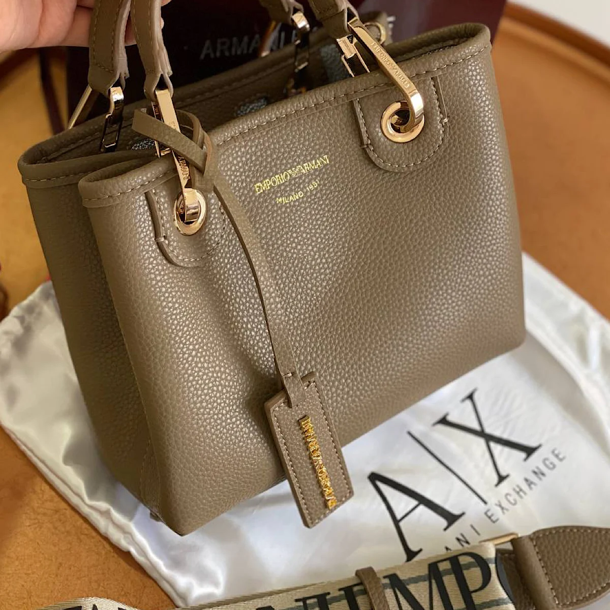 کیف آرمانی (EMPORIO ARMANI Bag) - تصویر 3